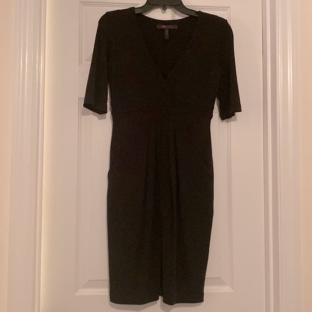 BCBG Black v-neck empire waist dress with pockets size XS